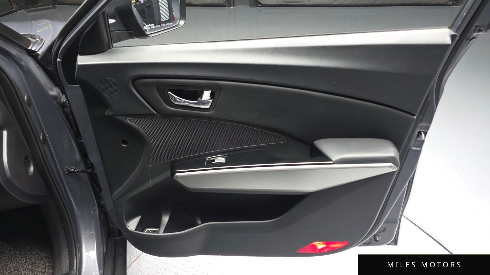KG Mobility Tivoli 2016 — миниатюра 14