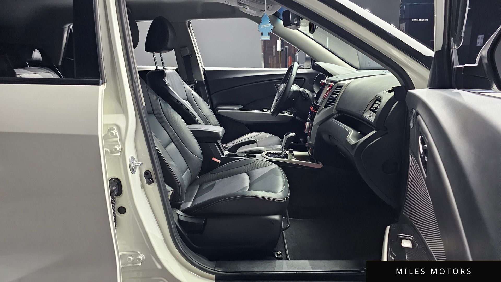 KG Mobility Tivoli 2016 — миниатюра 11