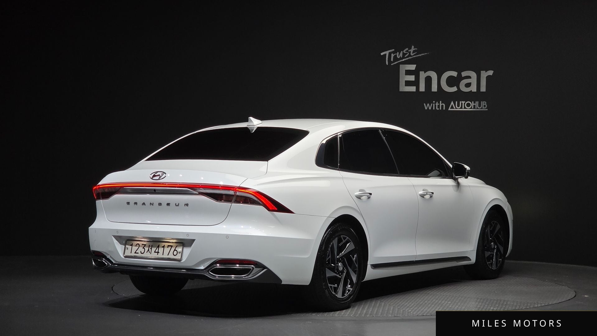 Hyundai Grandeur 2023 — миниатюра 2