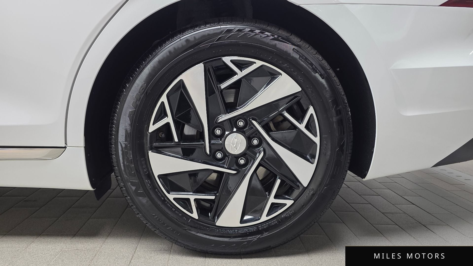 Hyundai Grandeur 2023 — миниатюра 7