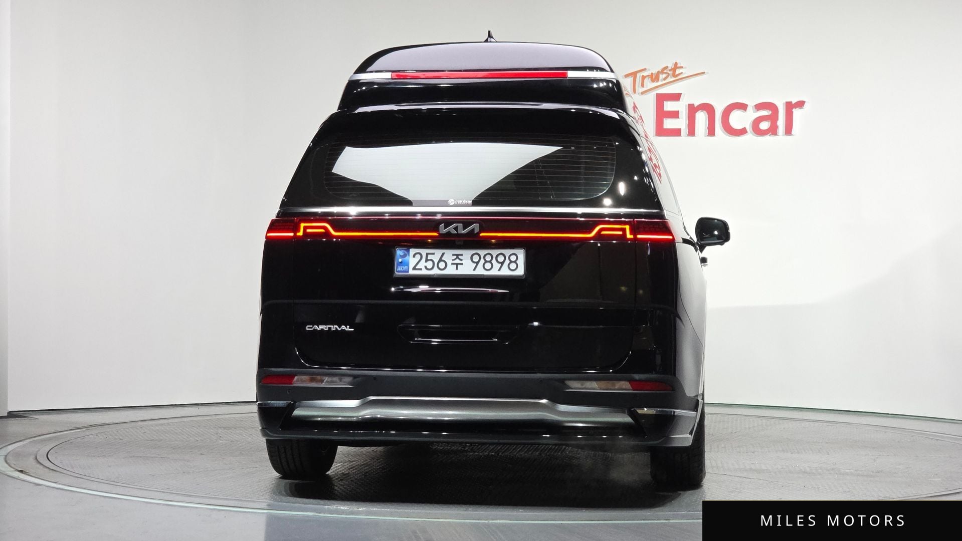 Kia Carnival 2023 — миниатюра 4