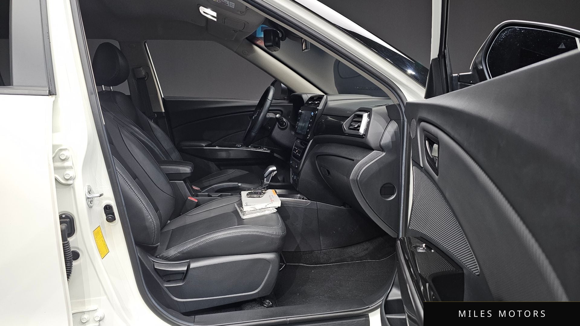 KG Mobility 뉴 티볼리 2025 — миниатюра 11