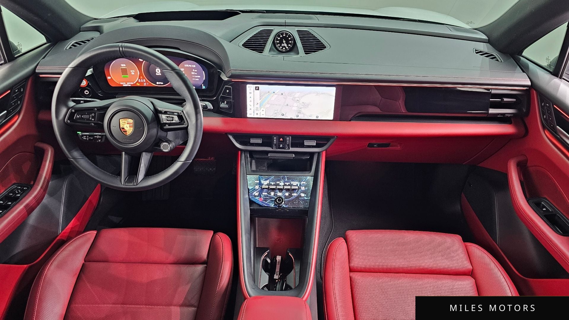 Porsche Macan 2025 — миниатюра 7