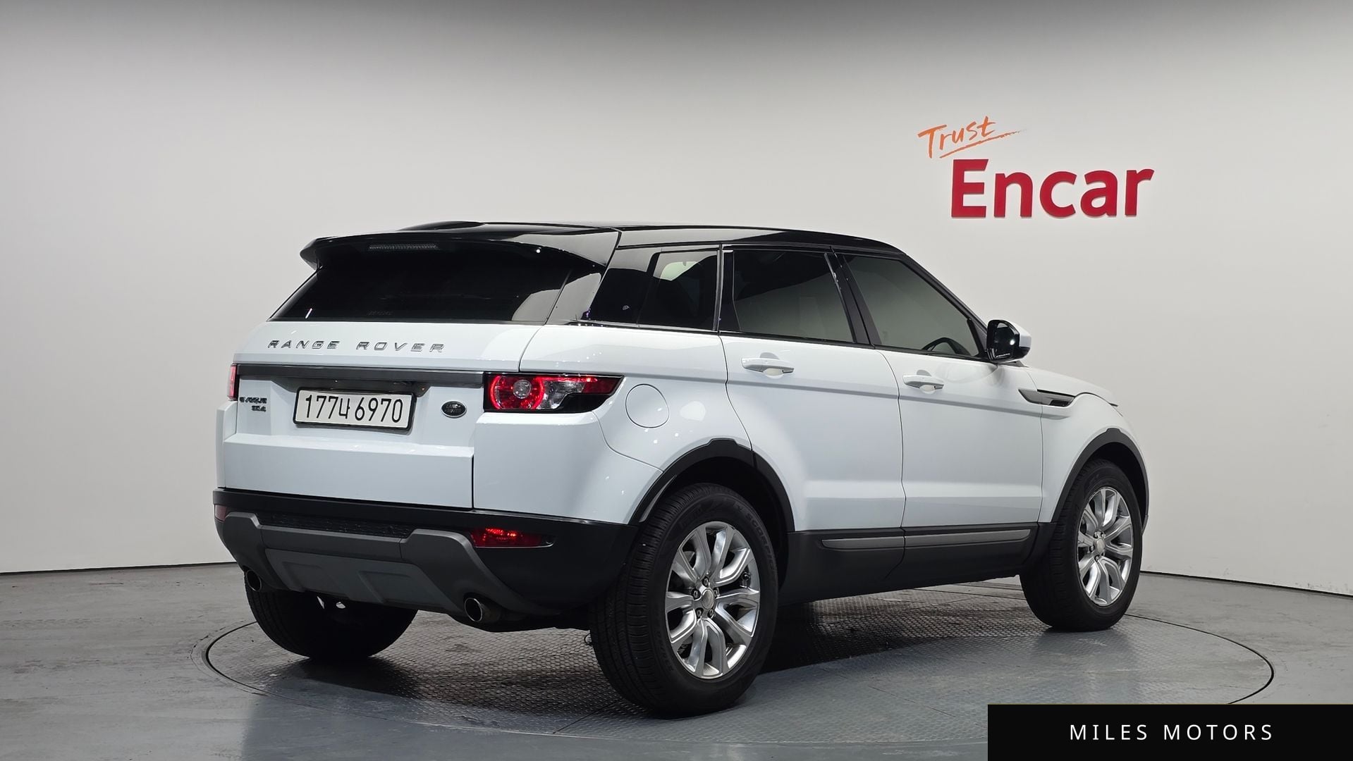 Land Rover Range Rover Evoque 2015 — миниатюра 2