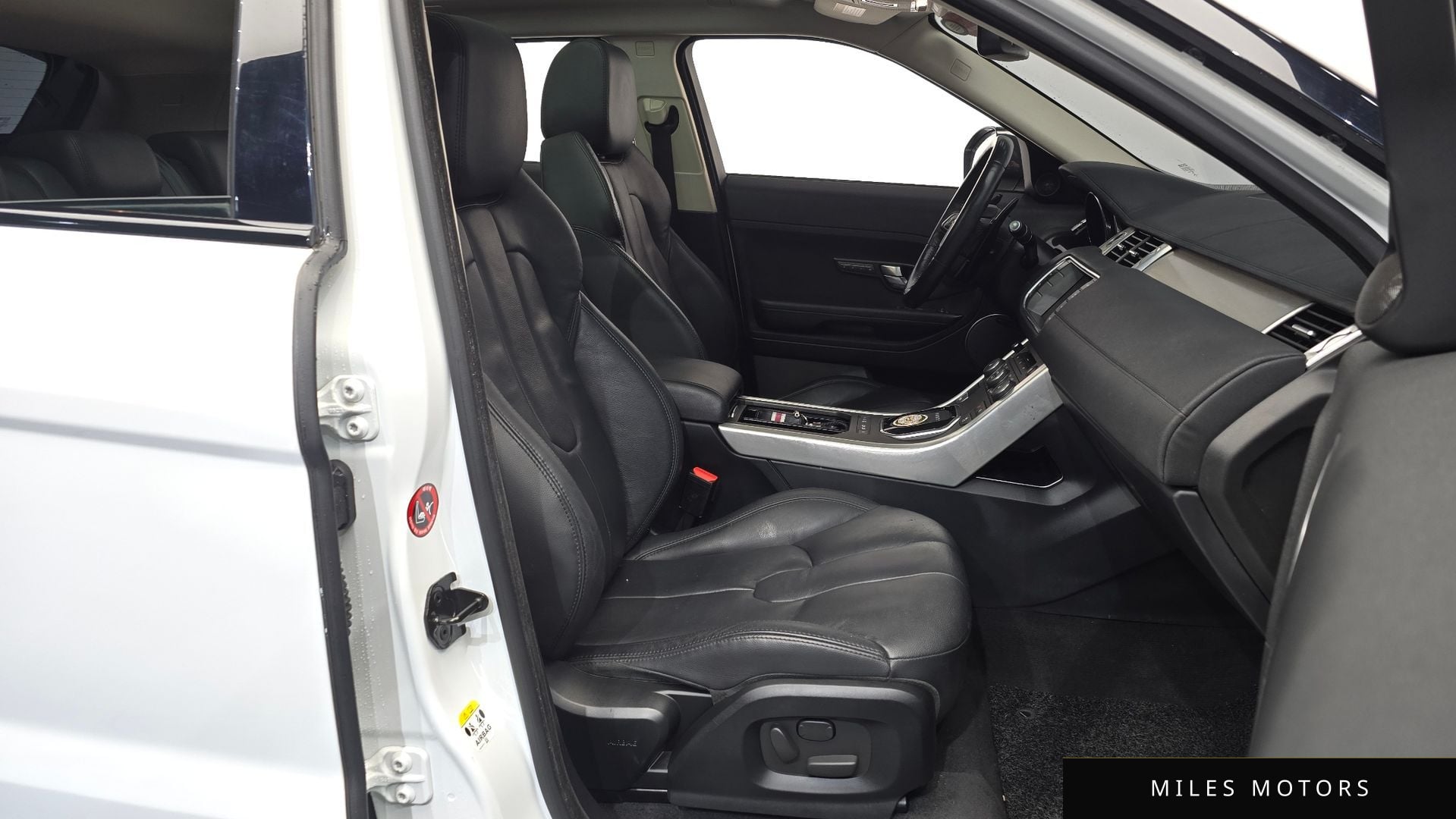 Land Rover Range Rover Evoque 2015 — миниатюра 11