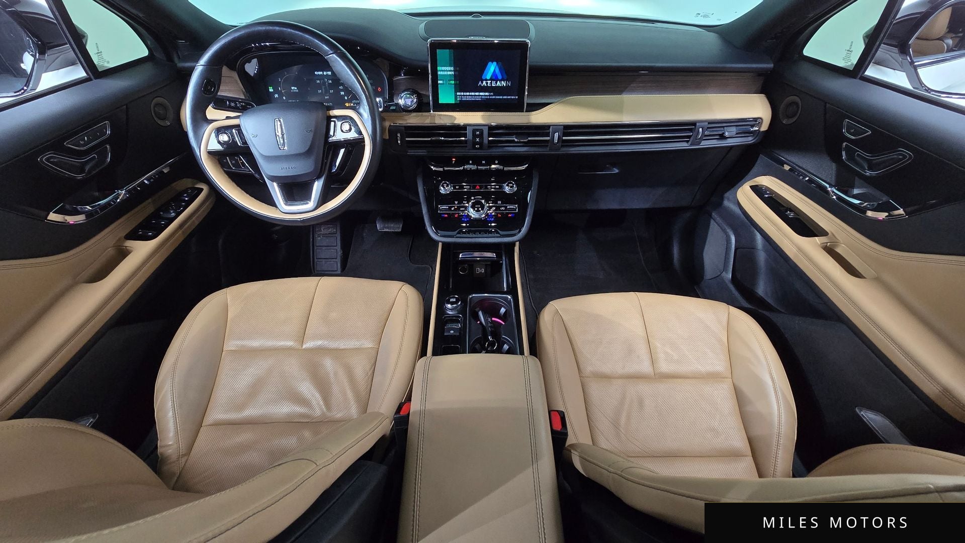 Lincoln 코세어 2022 — миниатюра 10
