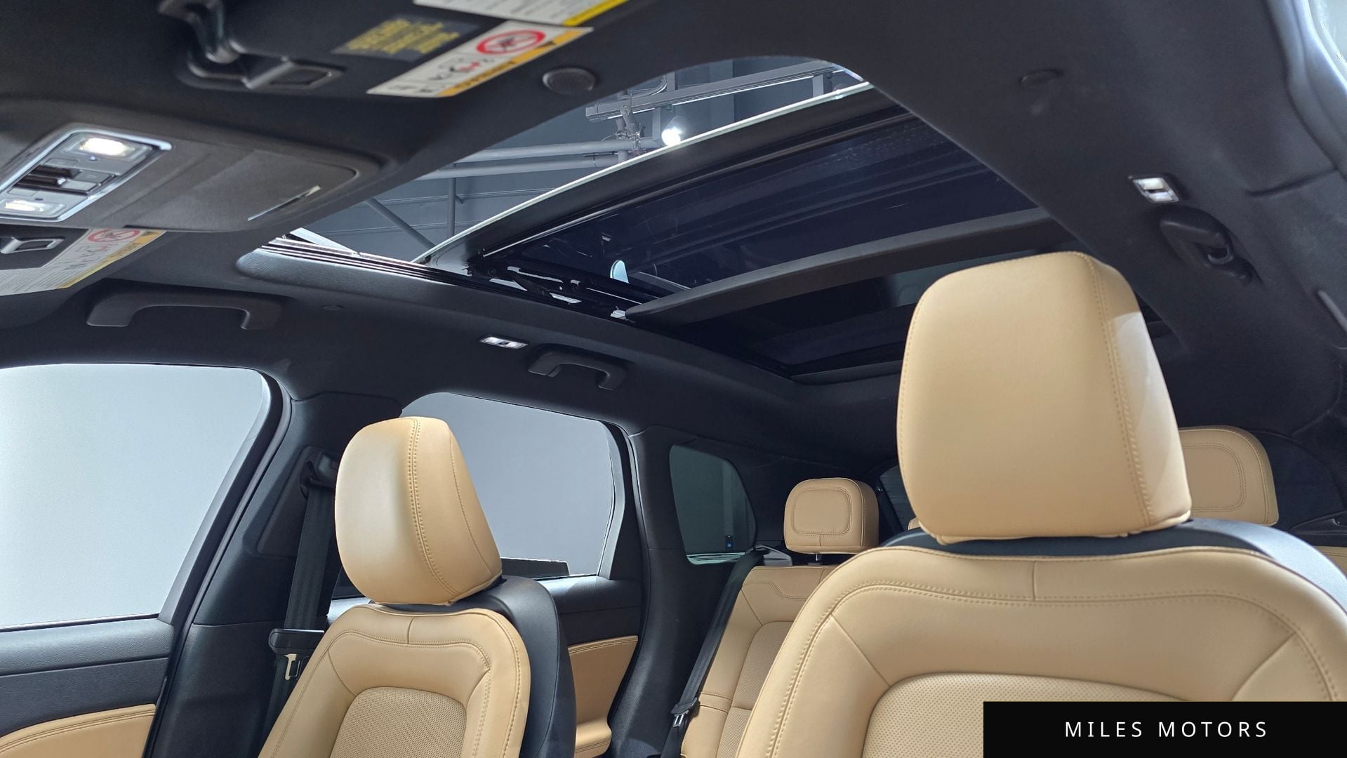 Lincoln 코세어 2022 — миниатюра 25