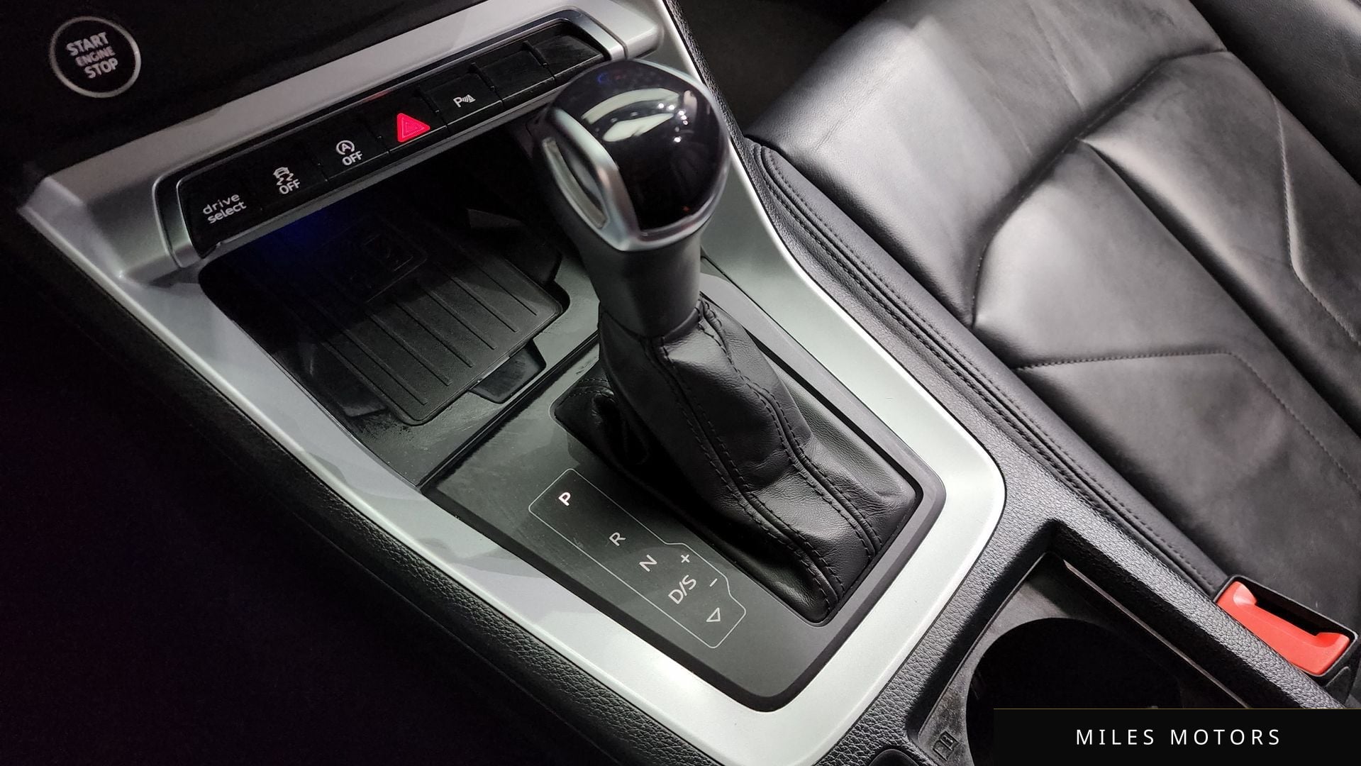Audi Q3 (F3) 2023 — миниатюра 12