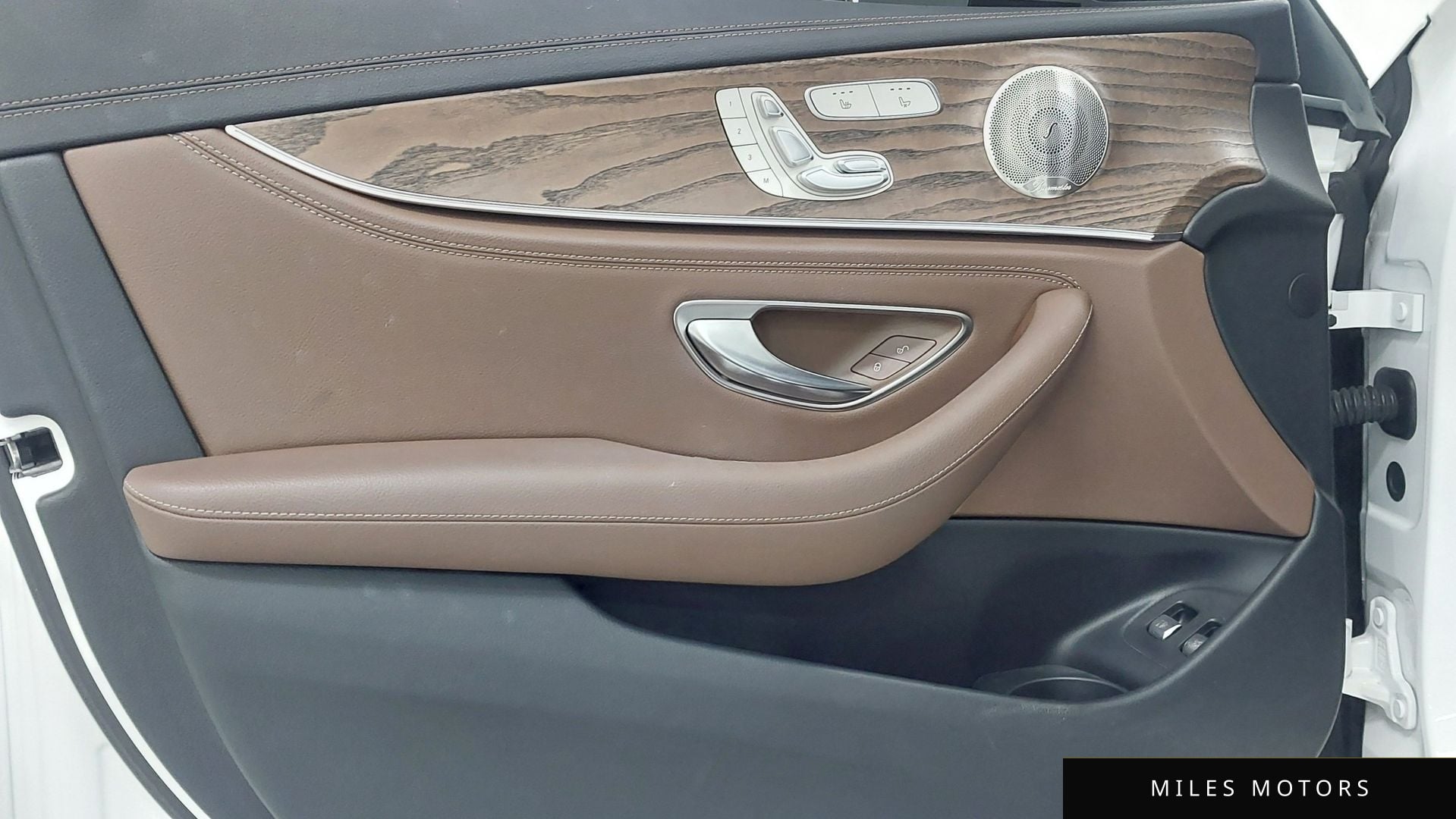 Mercedes-Benz E-Class W213 2023 — миниатюра 9