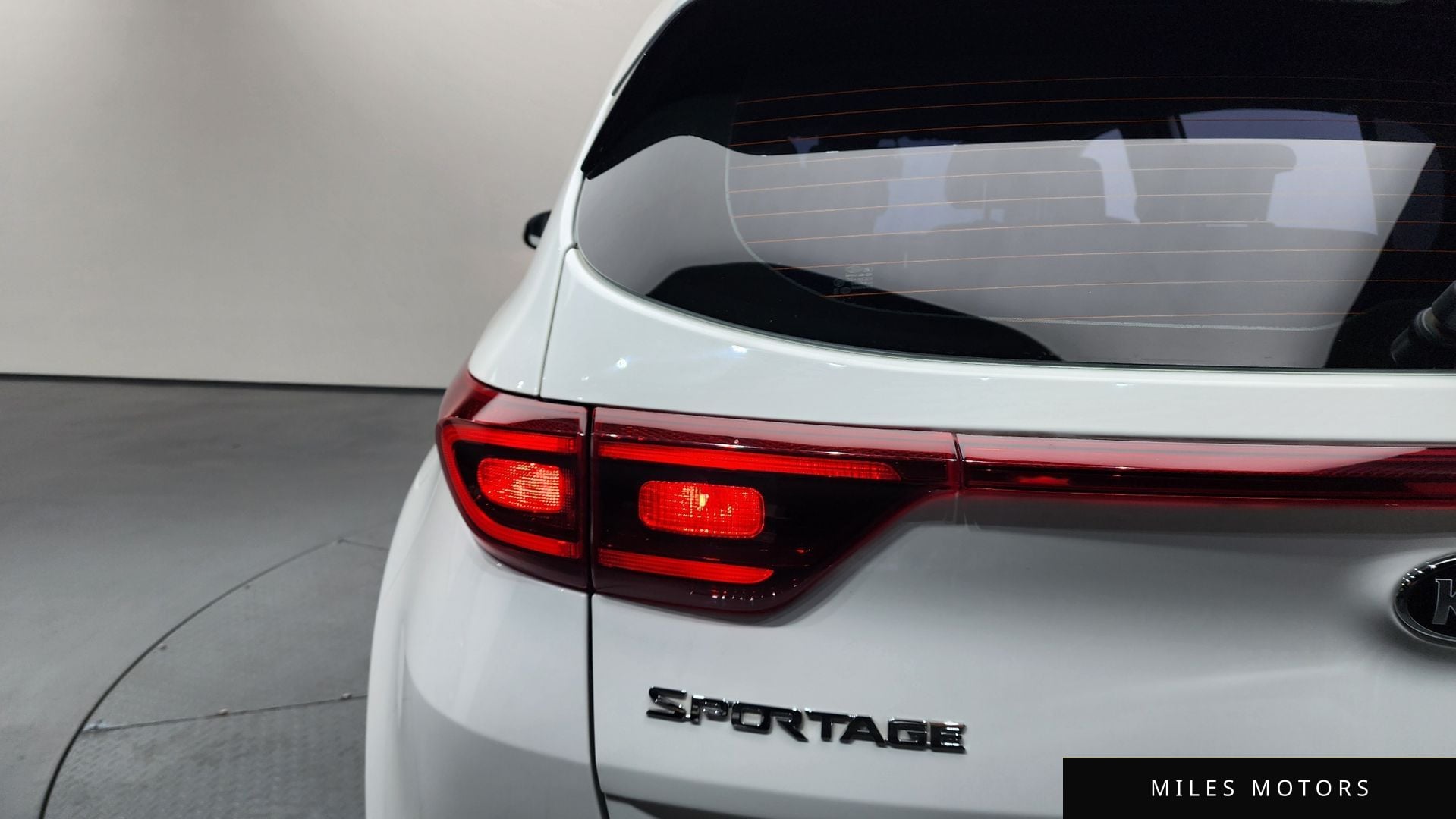 Kia Sportage 2022 — миниатюра 9