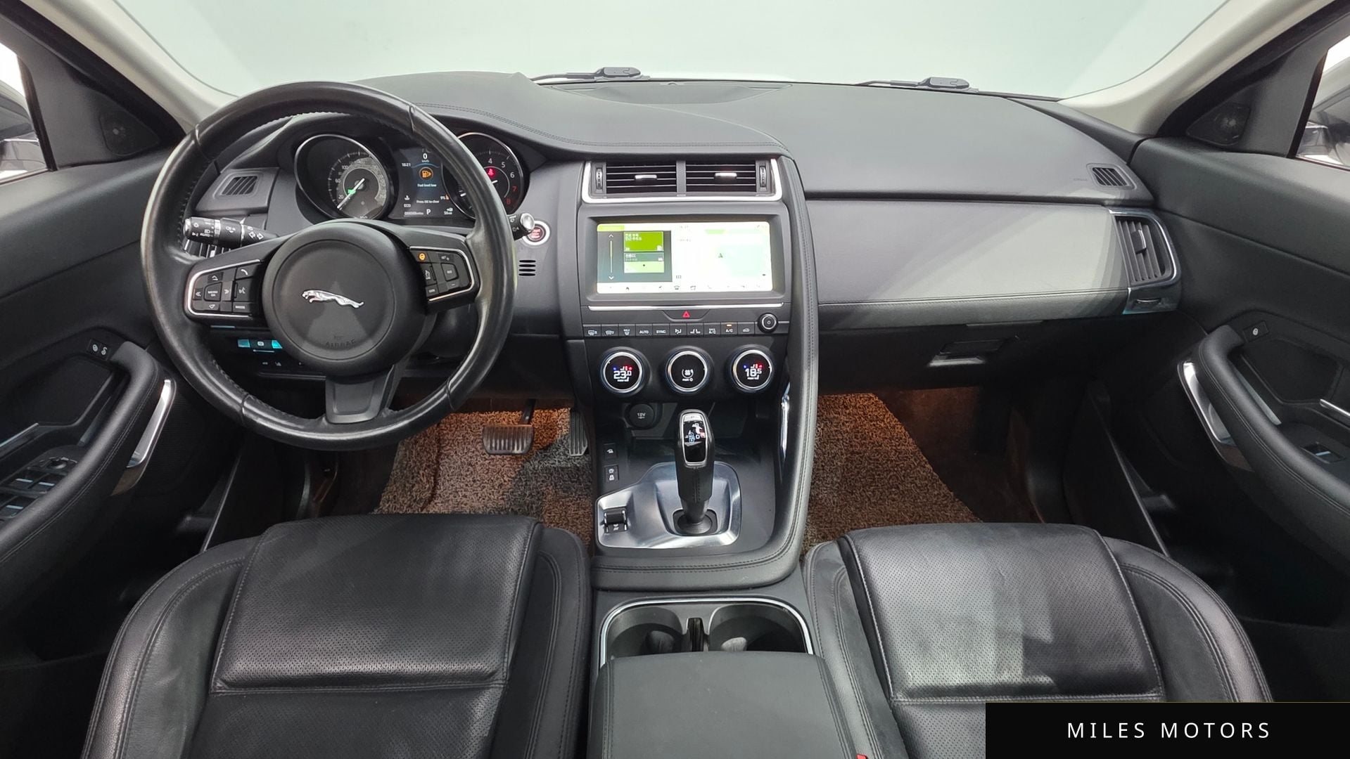 Jaguar E-PACE 2018 — миниатюра 7