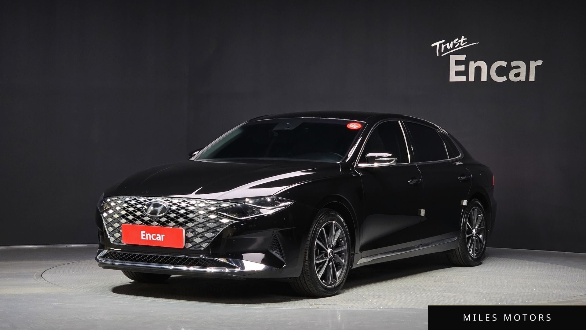 Hyundai Grandeur 2022 — фото 1 из 12