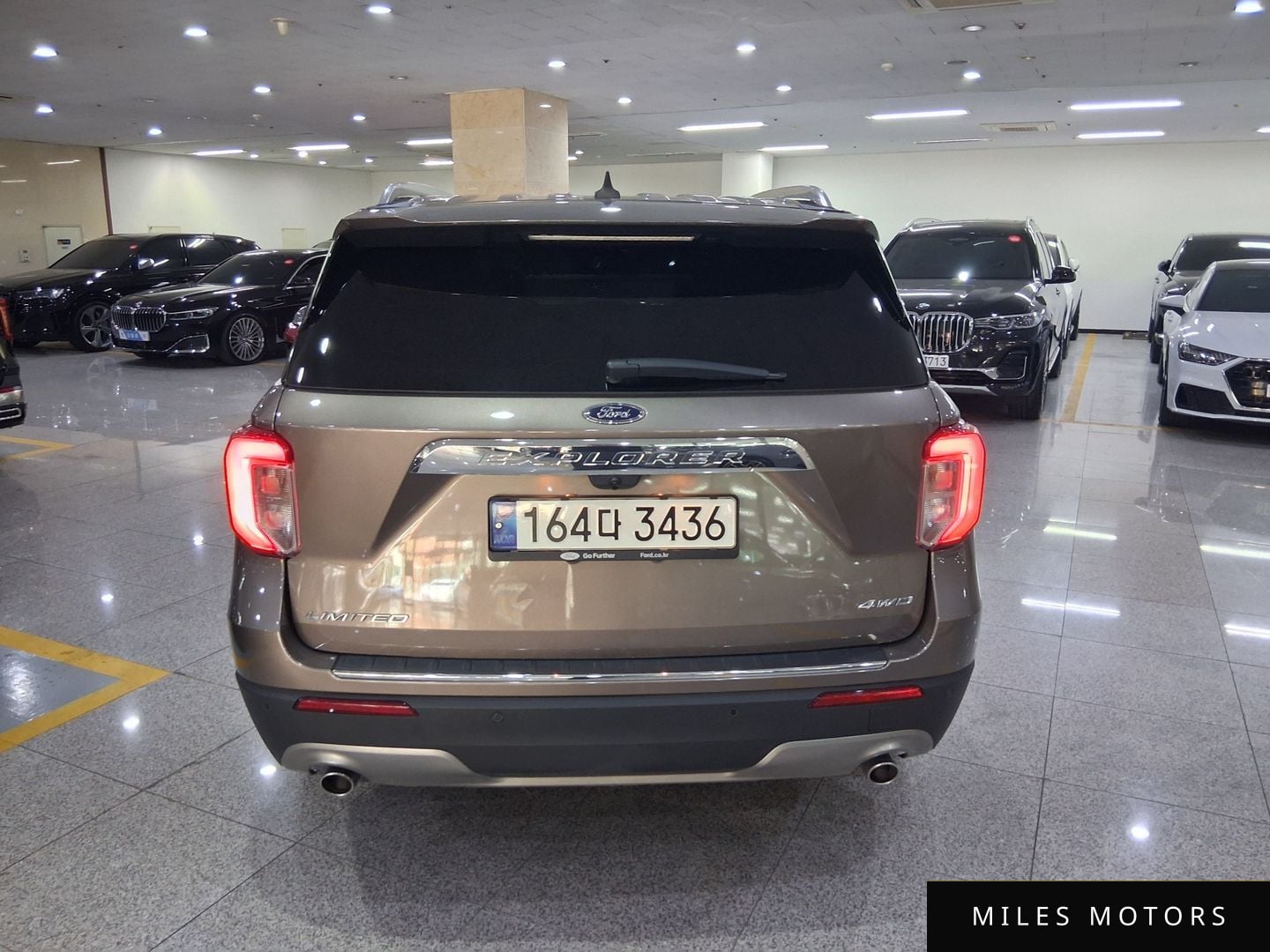 Ford Explorer 2021 — миниатюра 3