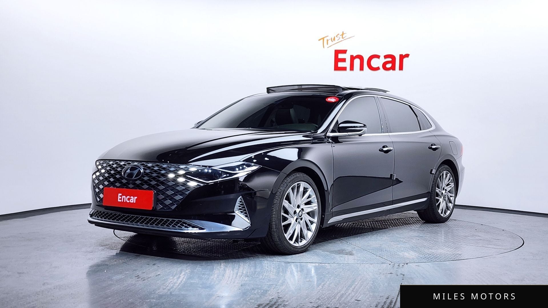 Hyundai Grandeur 2020 — фото 1 из 12