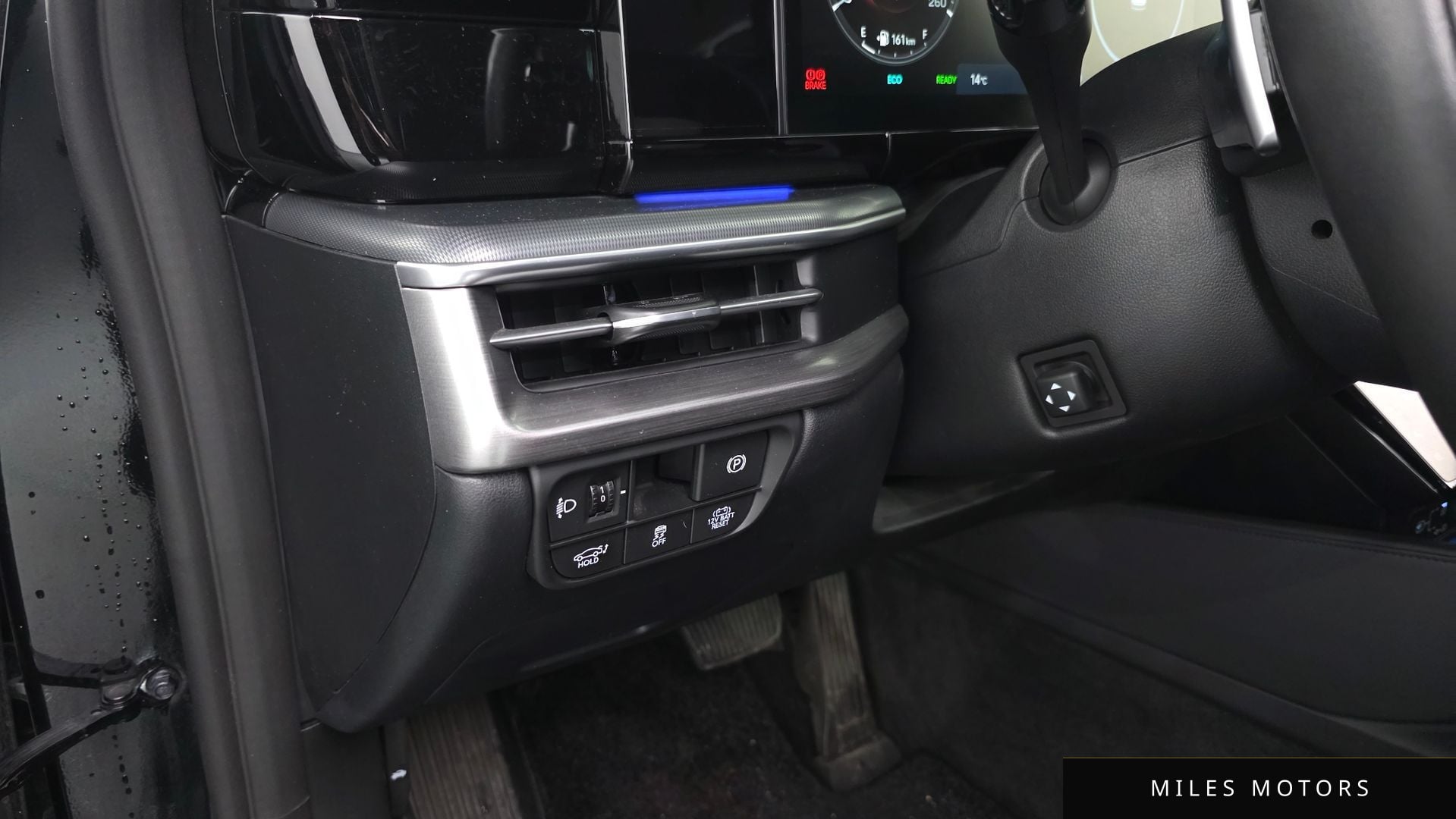 Hyundai 그랜저 하이브리드 (GN7) 2023 — миниатюра 19