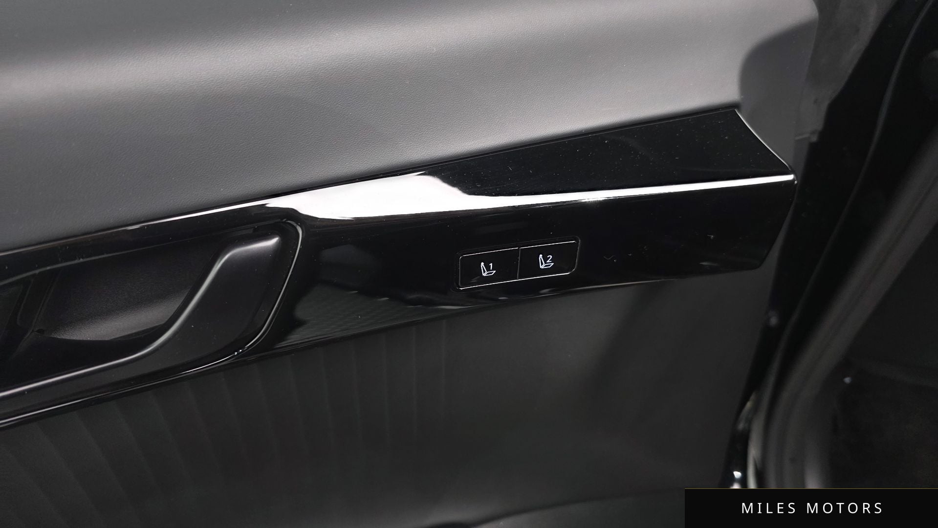 Hyundai 그랜저 하이브리드 (GN7) 2023 — миниатюра 30