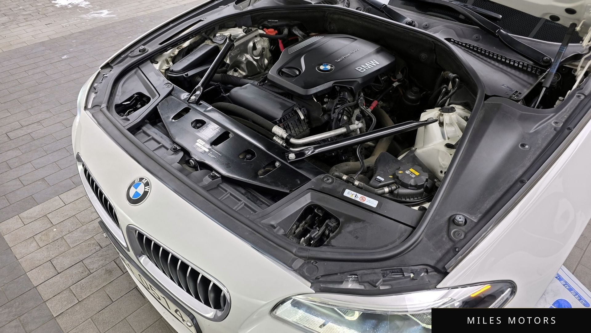 BMW 5 Series (F10) 2016 — миниатюра 6