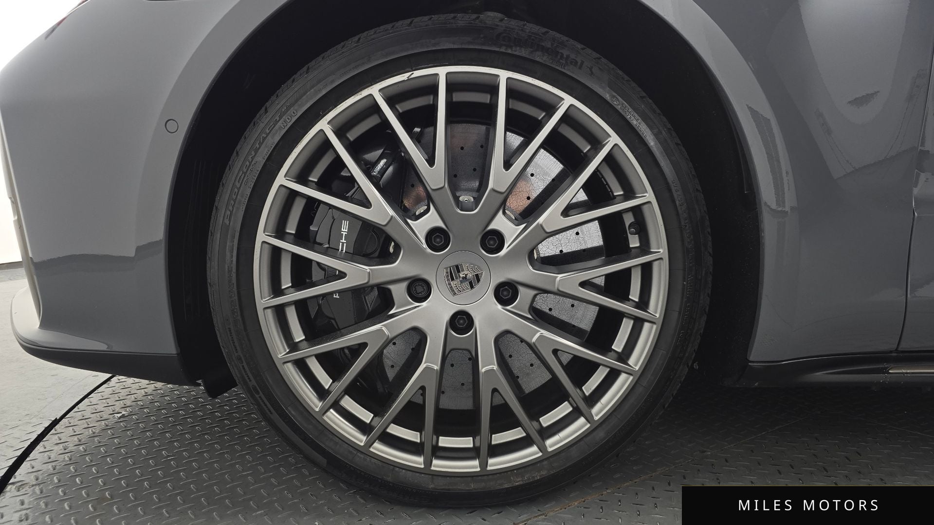 Porsche 파나메라 (976) 2025 — миниатюра 4