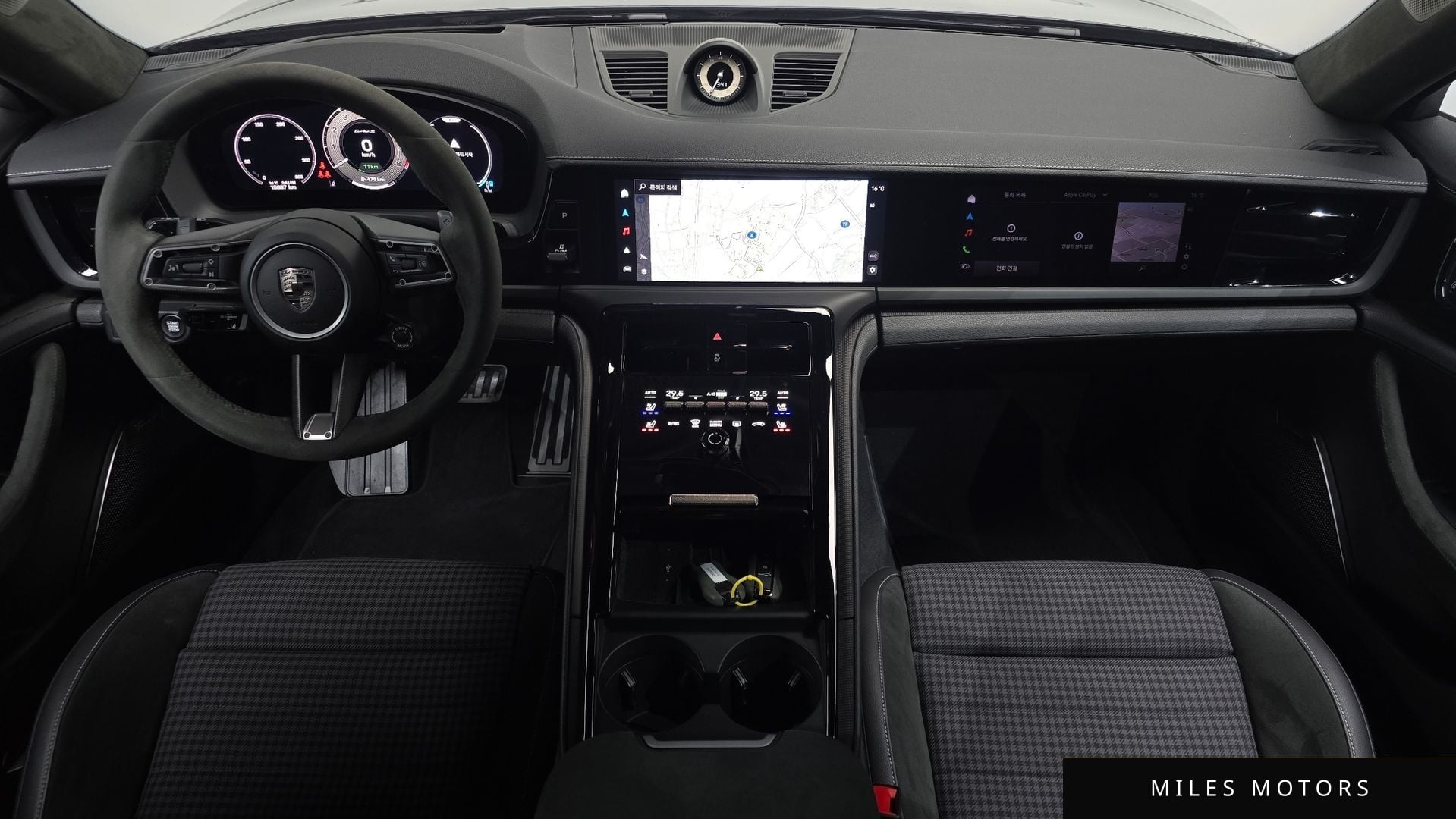 Porsche 파나메라 (976) 2025 — миниатюра 9