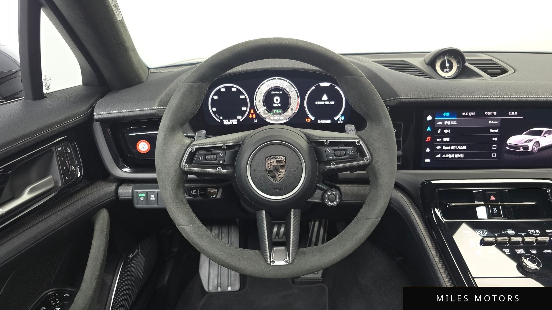 Porsche 파나메라 (976) 2025 — миниатюра 19