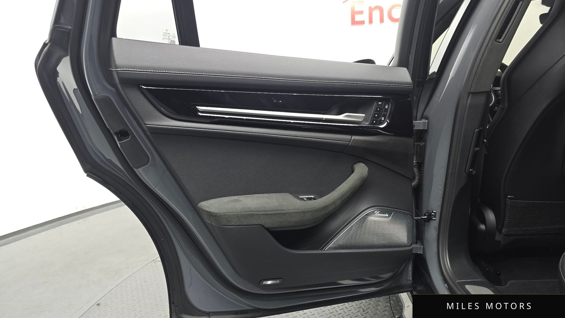 Porsche 파나메라 (976) 2025 — миниатюра 14