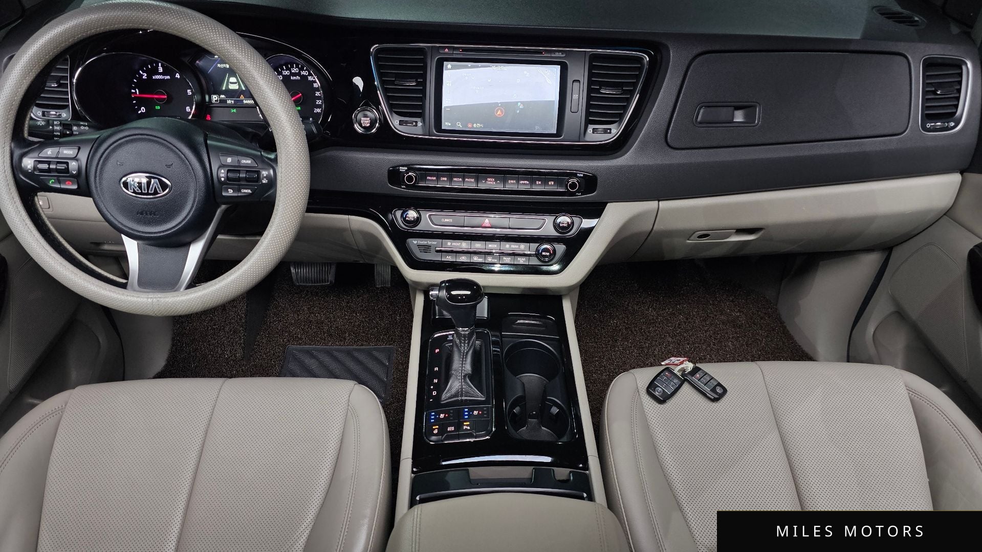Kia Canival 2016 — миниатюра 10