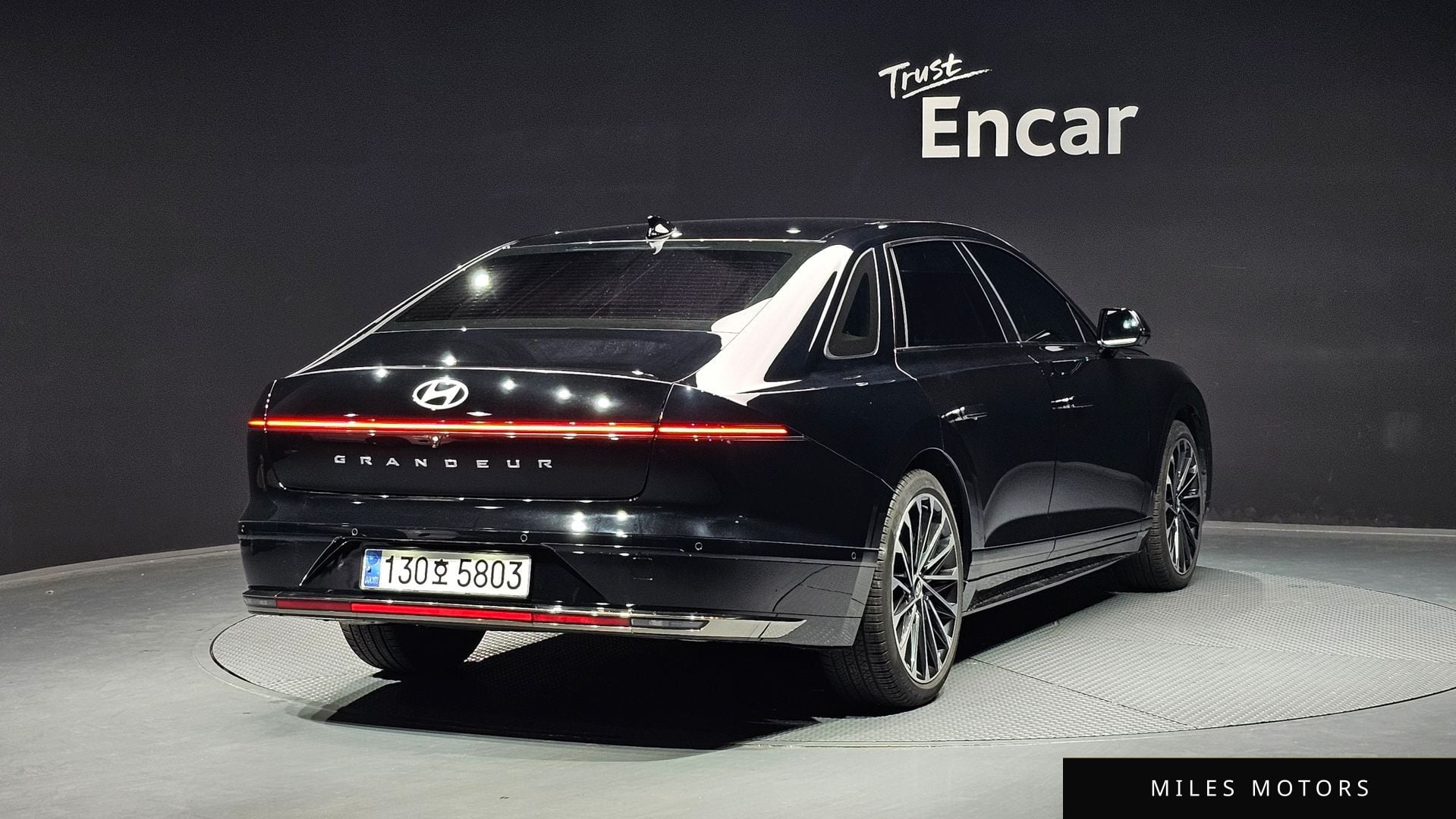 Hyundai 그랜저 하이브리드 (GN7) 2023 — миниатюра 2