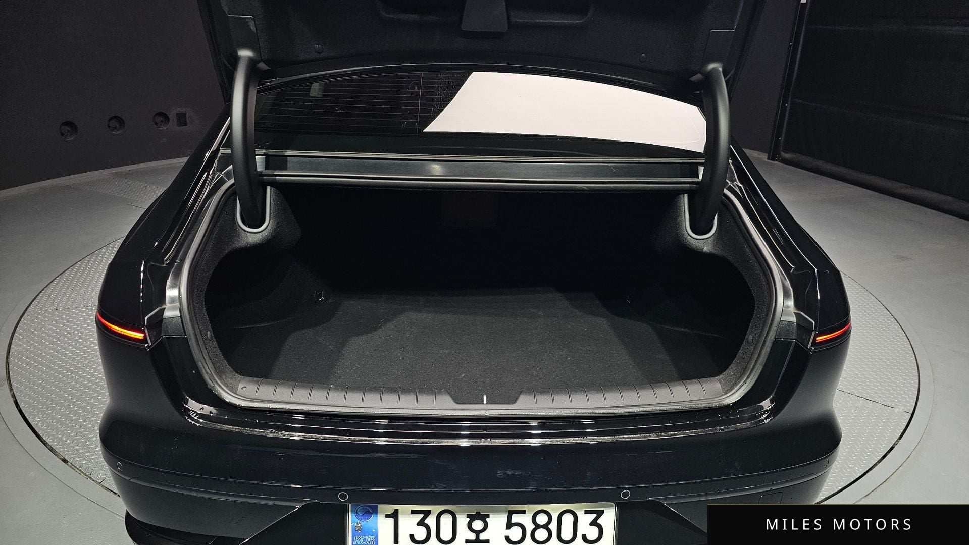 Hyundai 그랜저 하이브리드 (GN7) 2023 — миниатюра 28