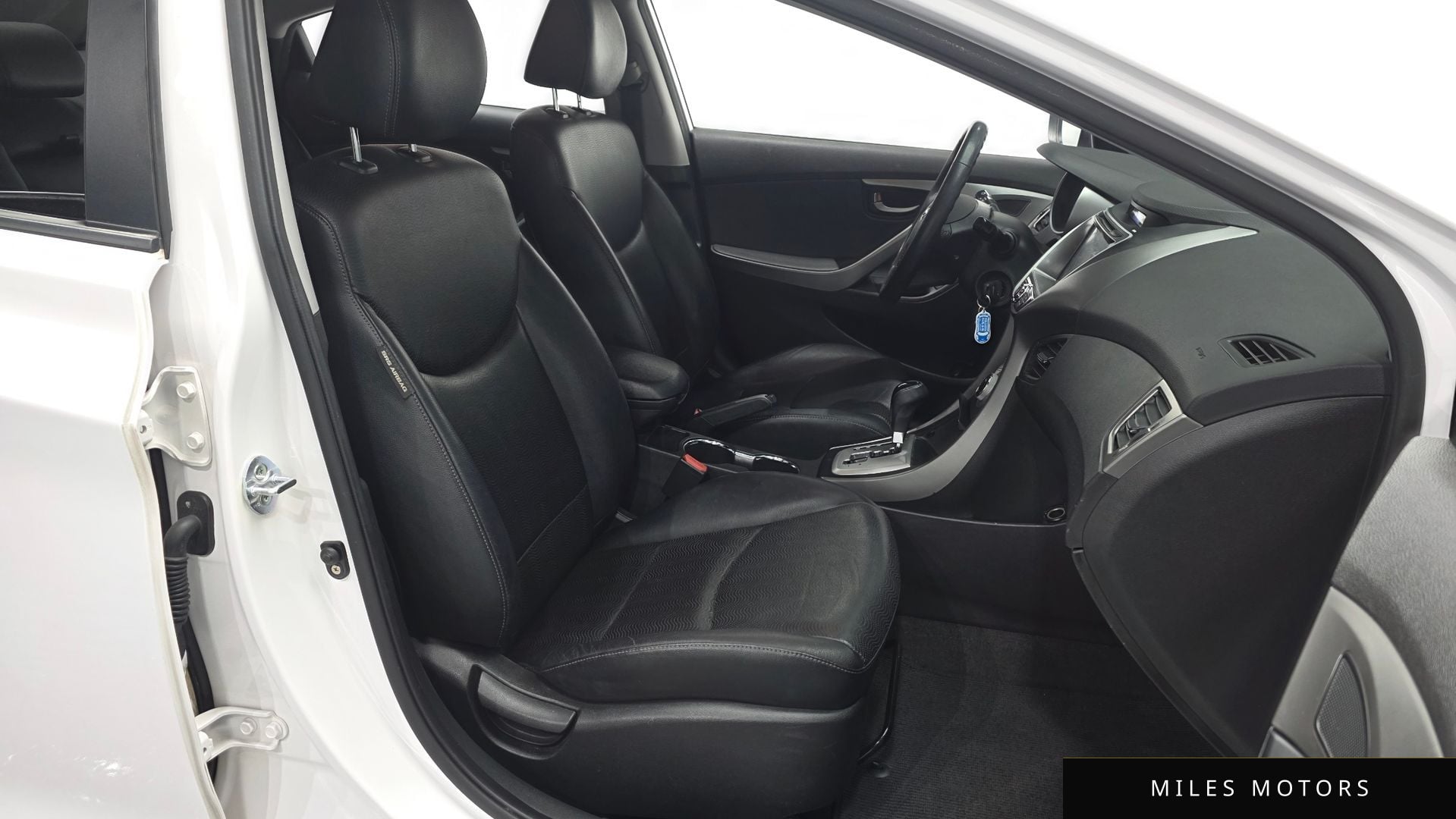 Hyundai AVANTE 2012 — миниатюра 12