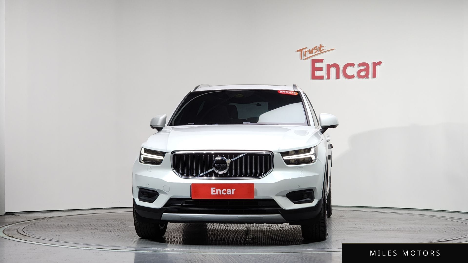 Volvo XC40 2021 — миниатюра 3