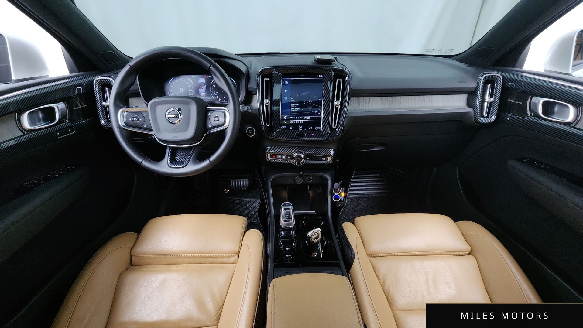 Volvo XC40 2021 — миниатюра 10