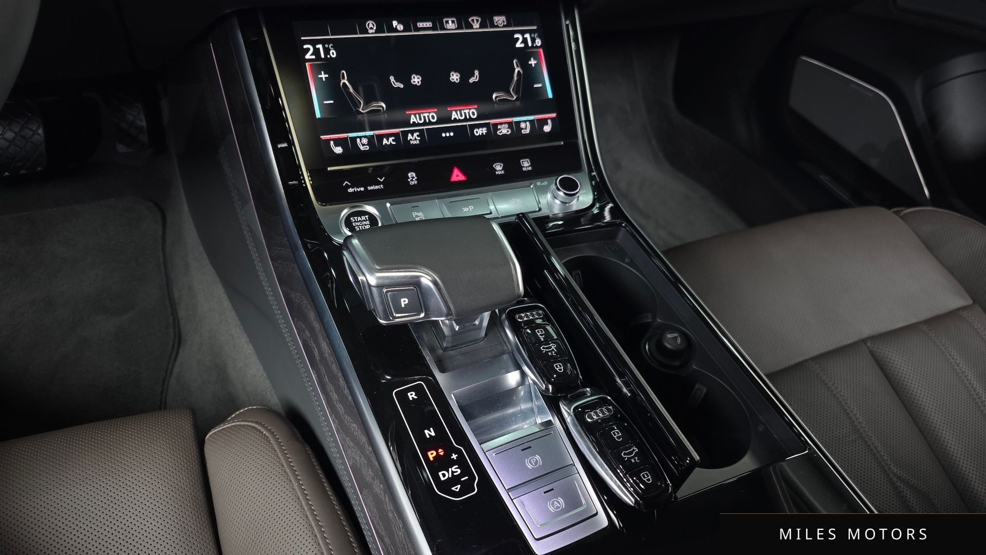 Audi A8 (D5) 2022 — миниатюра 12