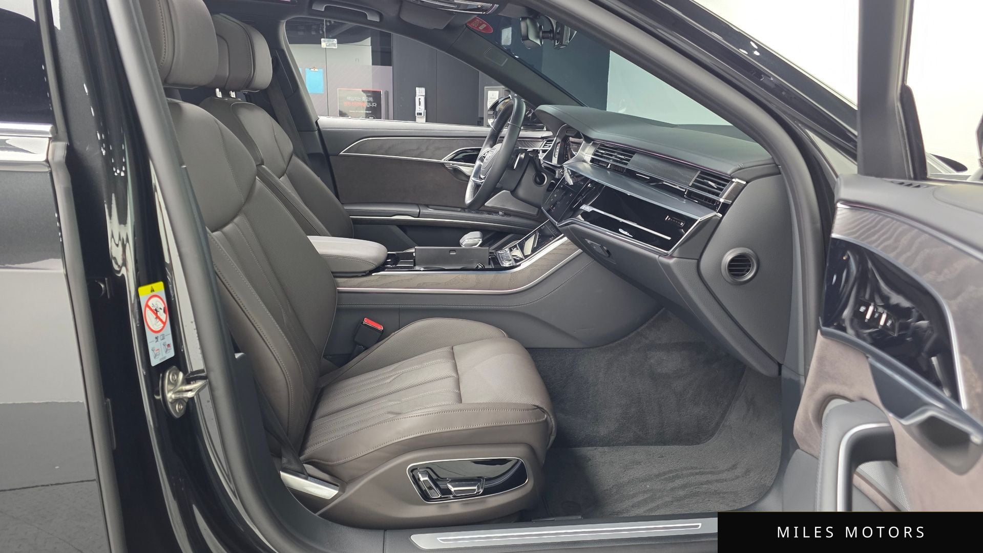 Audi A8 (D5) 2022 — миниатюра 17
