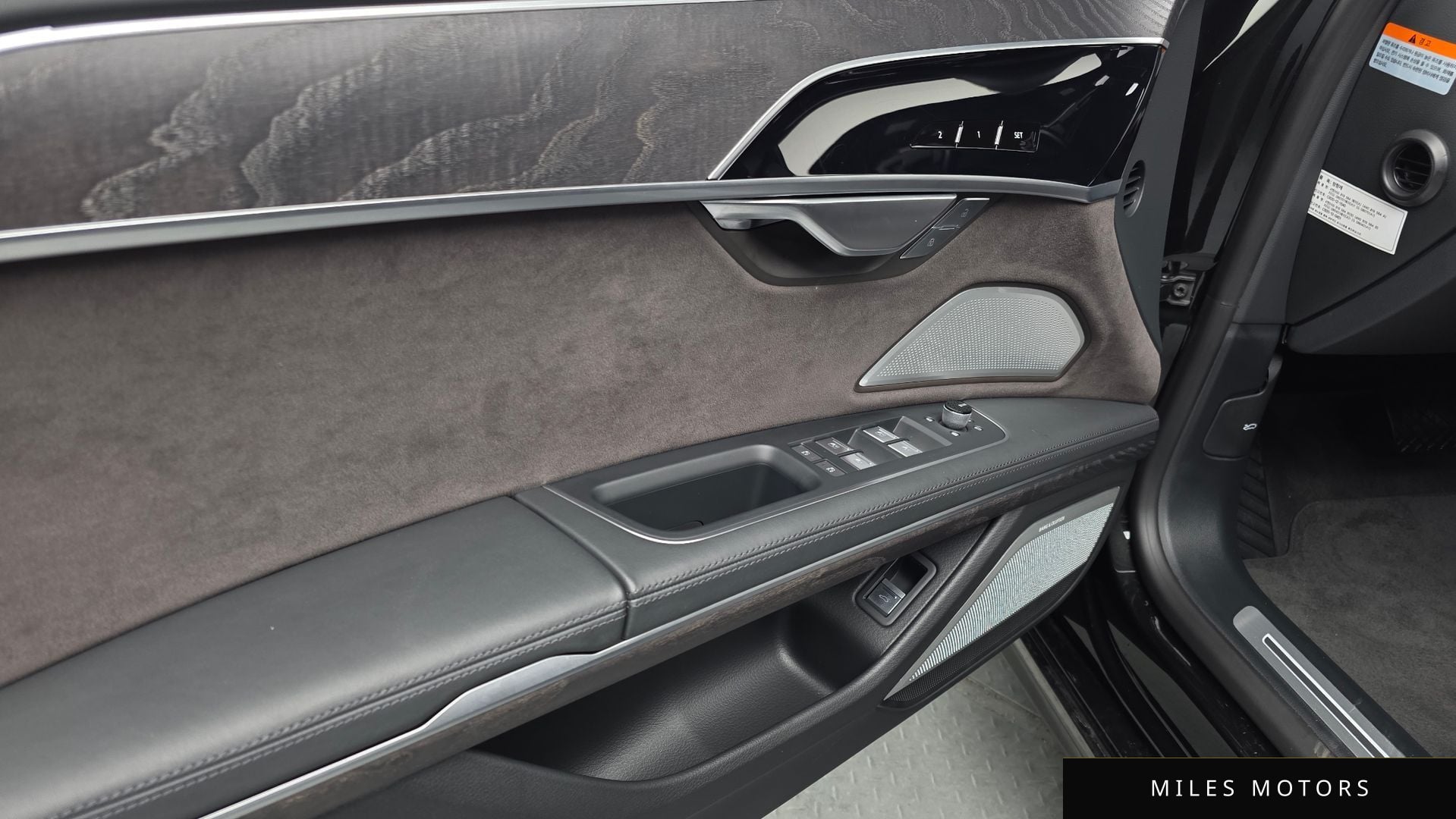 Audi A8 (D5) 2022 — миниатюра 30