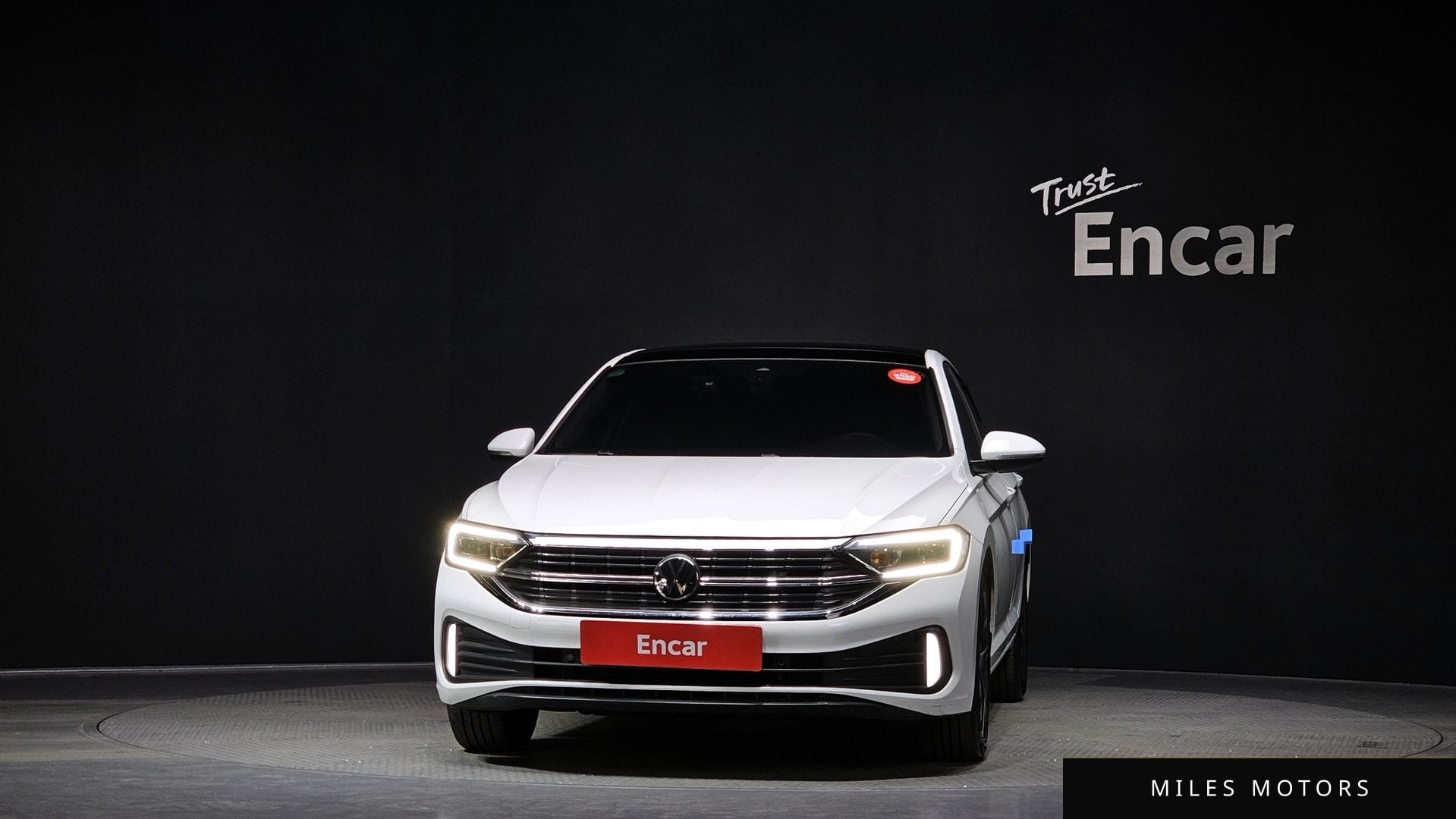 Volkswagen Jetta 2023 — миниатюра 3