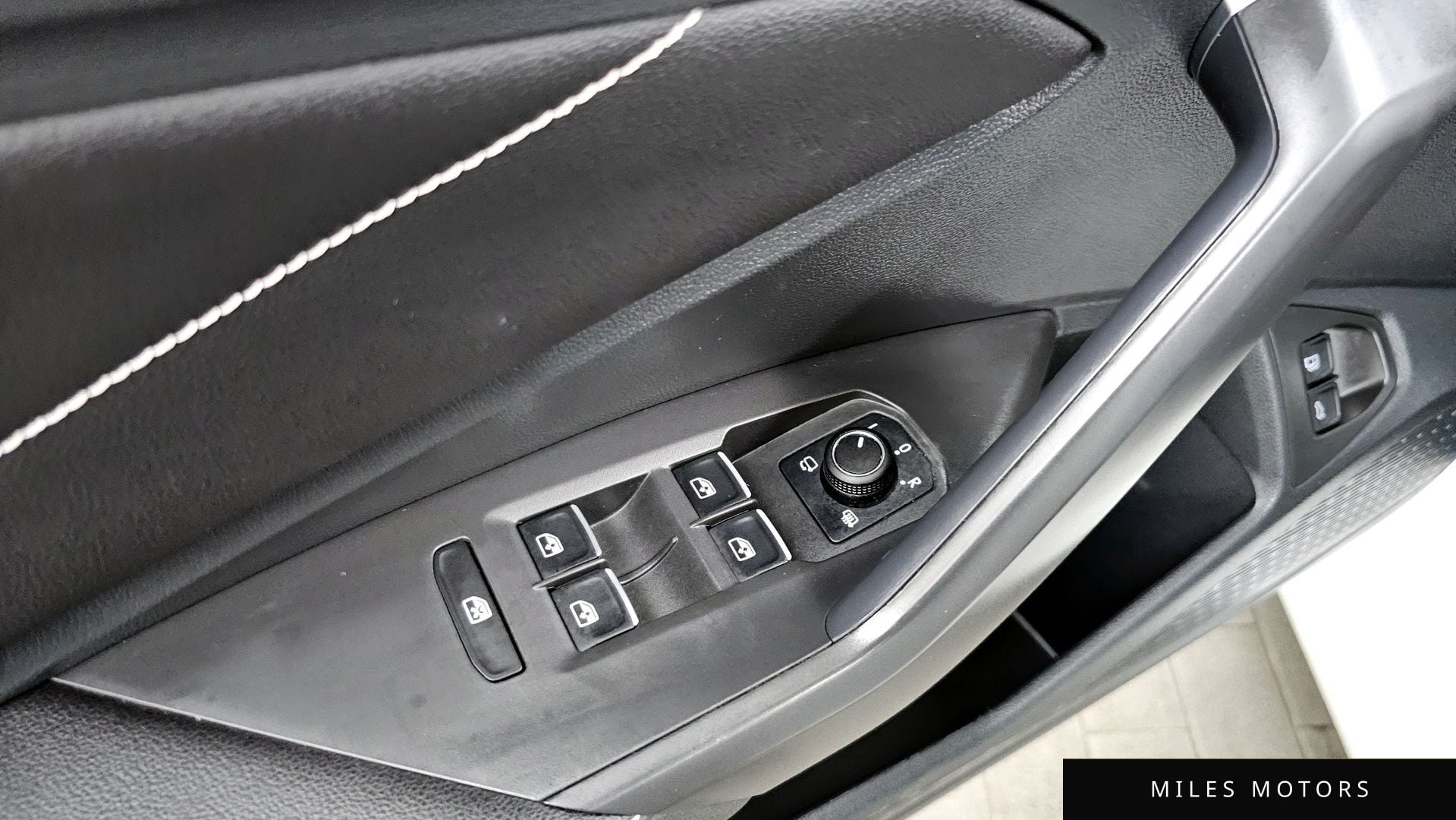 Volkswagen Jetta 2023 — миниатюра 29