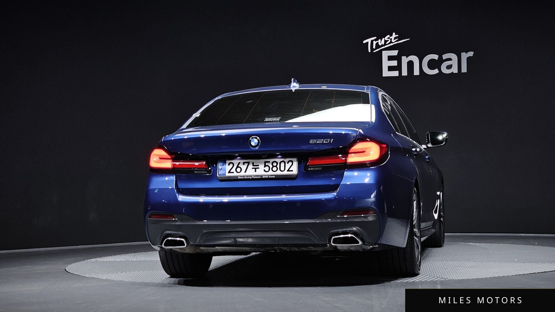BMW 5 Series (G30) 2021 — миниатюра 4