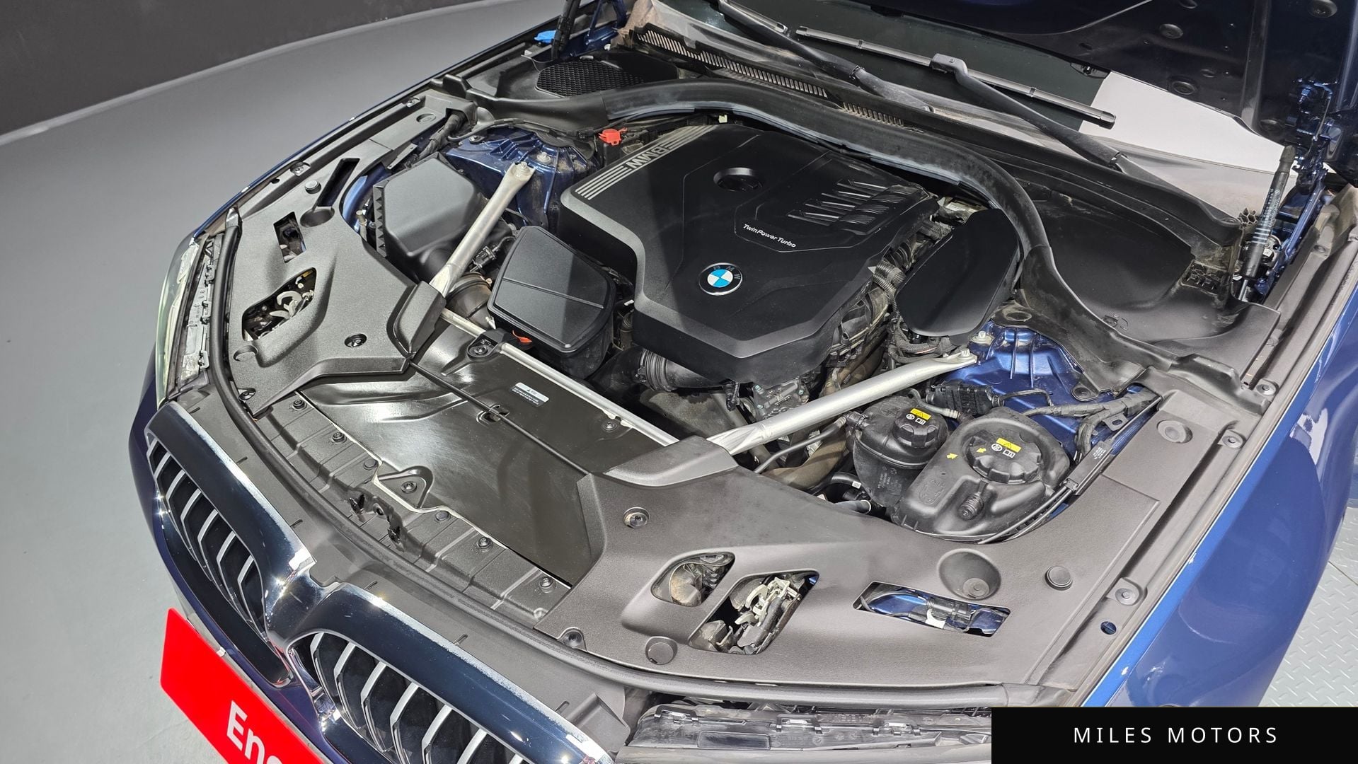 BMW 5 Series (G30) 2021 — миниатюра 6