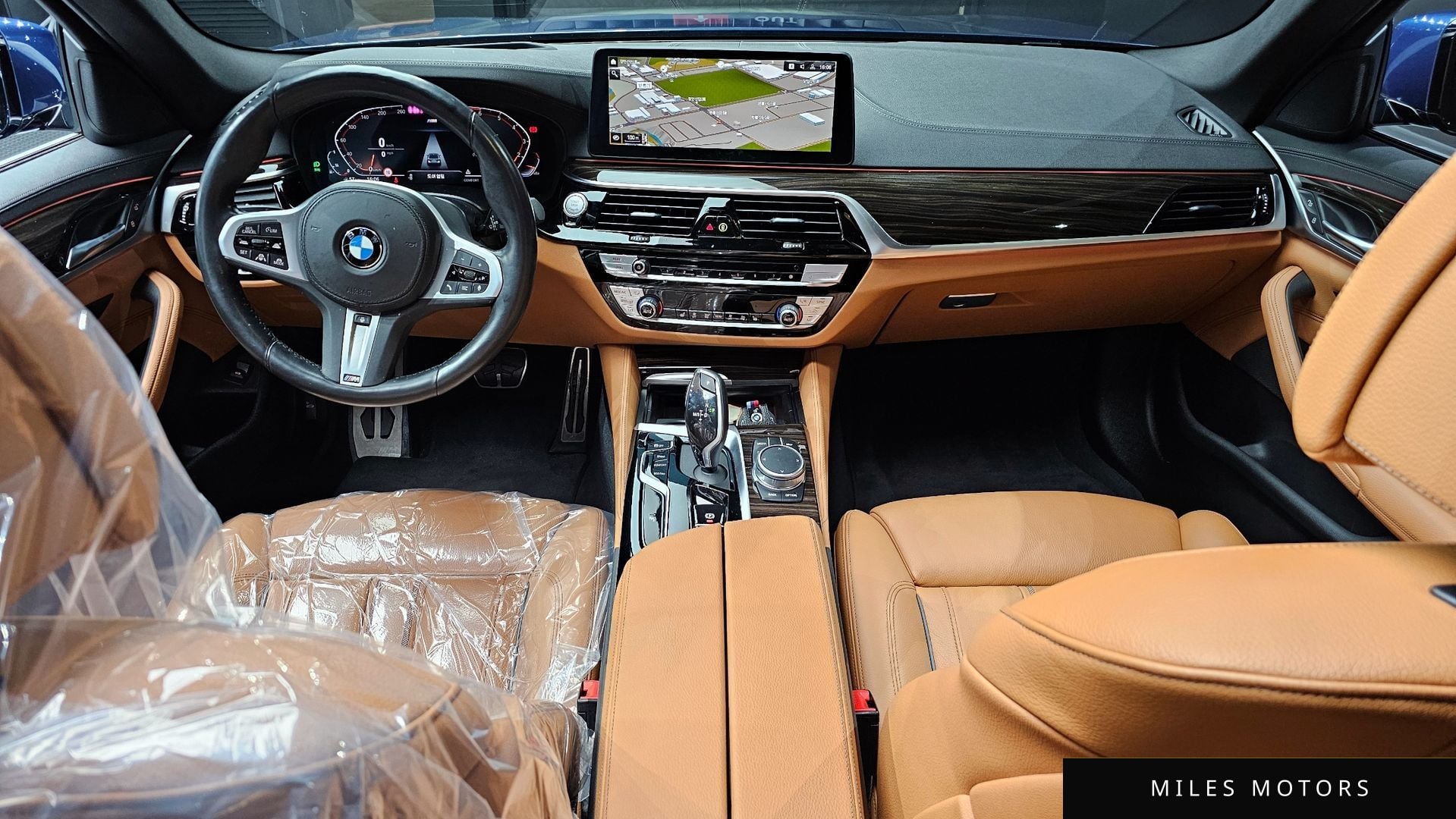BMW 5 Series (G30) 2021 — миниатюра 10