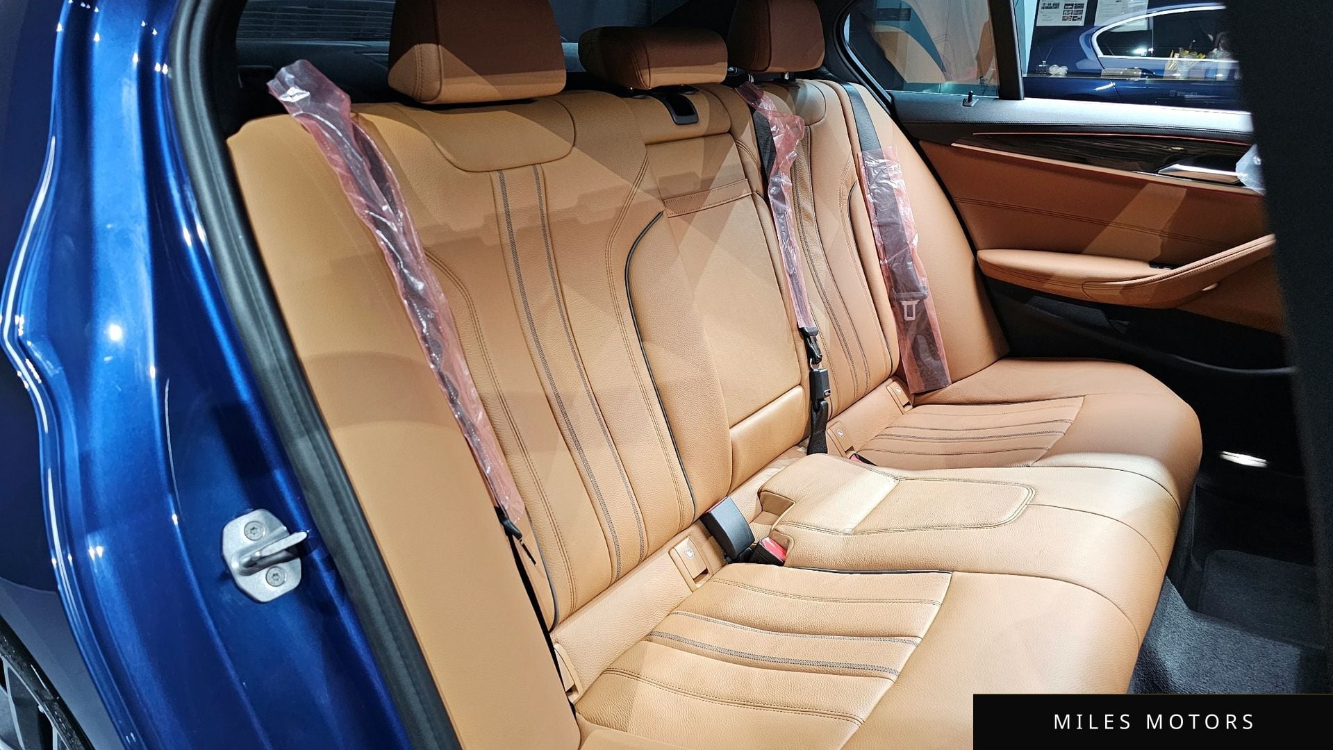 BMW 5 Series (G30) 2021 — миниатюра 18