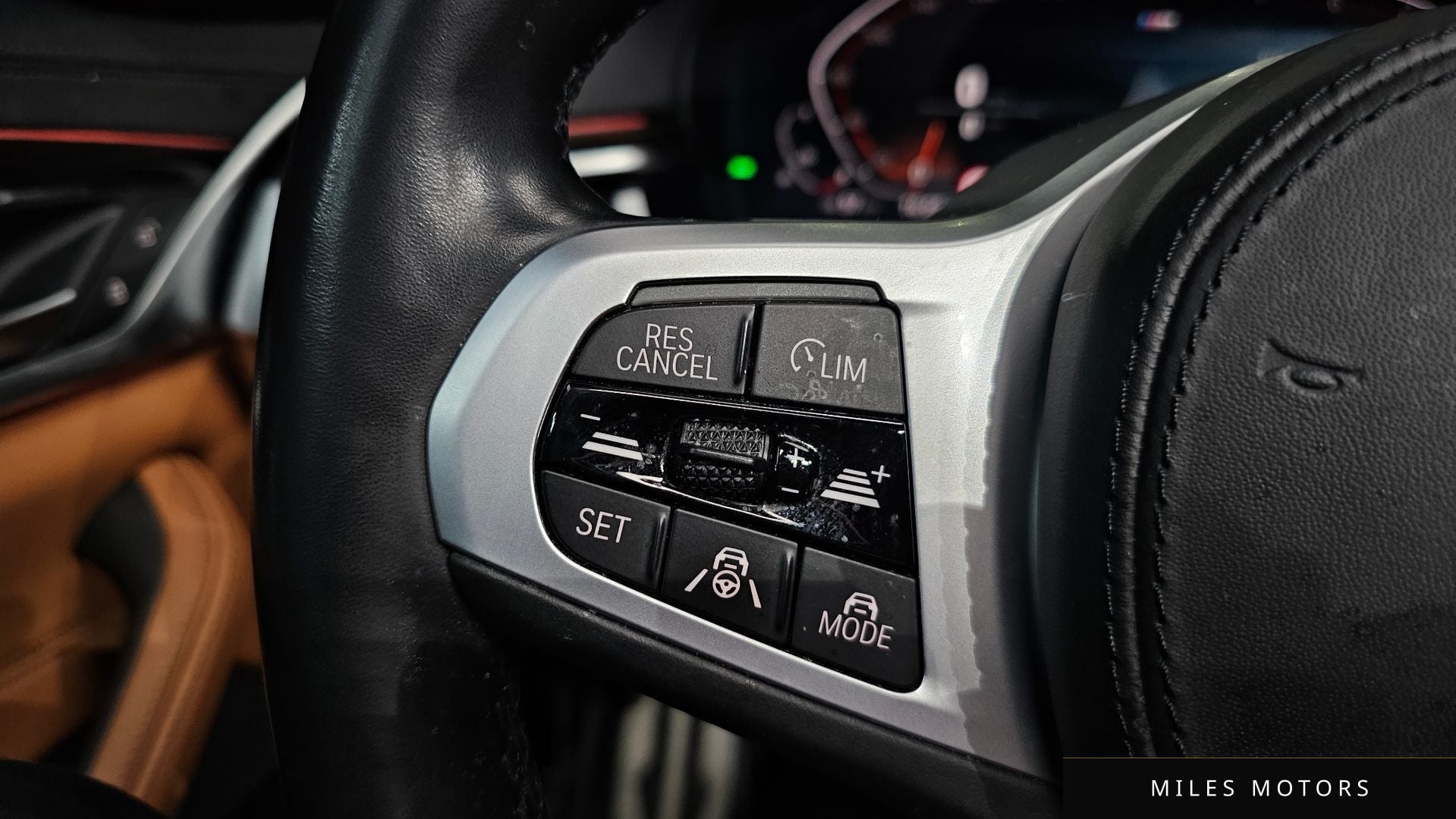 BMW 5 Series (G30) 2021 — миниатюра 25
