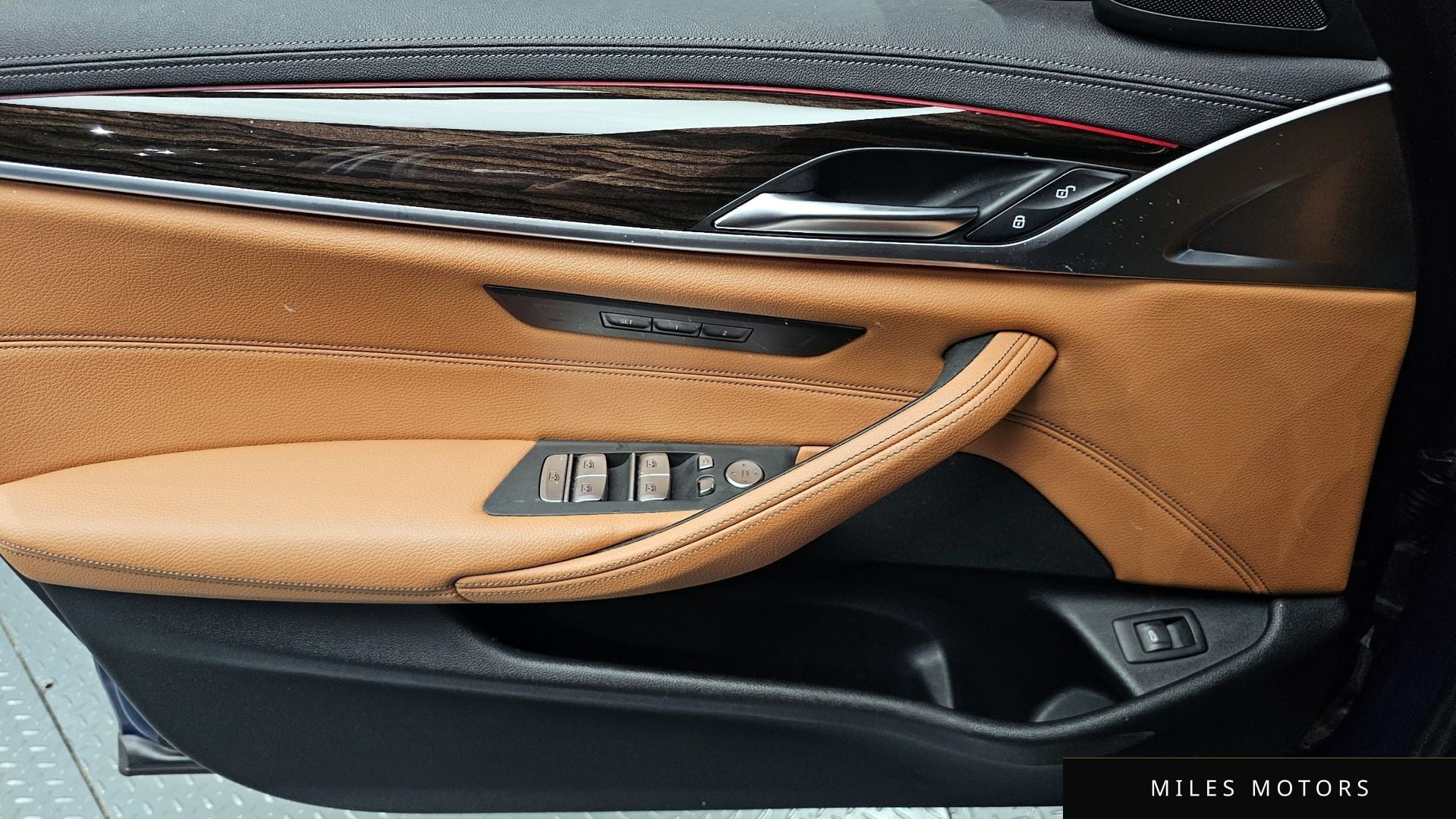 BMW 5 Series (G30) 2021 — миниатюра 14