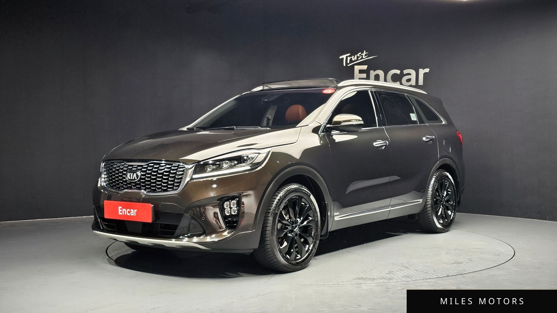 Kia Sorento 2018 — фото 1 из 12