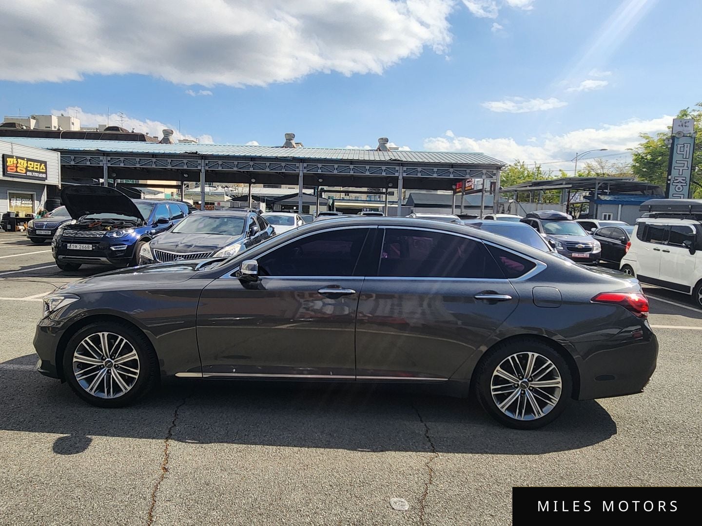 Genesis G80 2017 — миниатюра 7