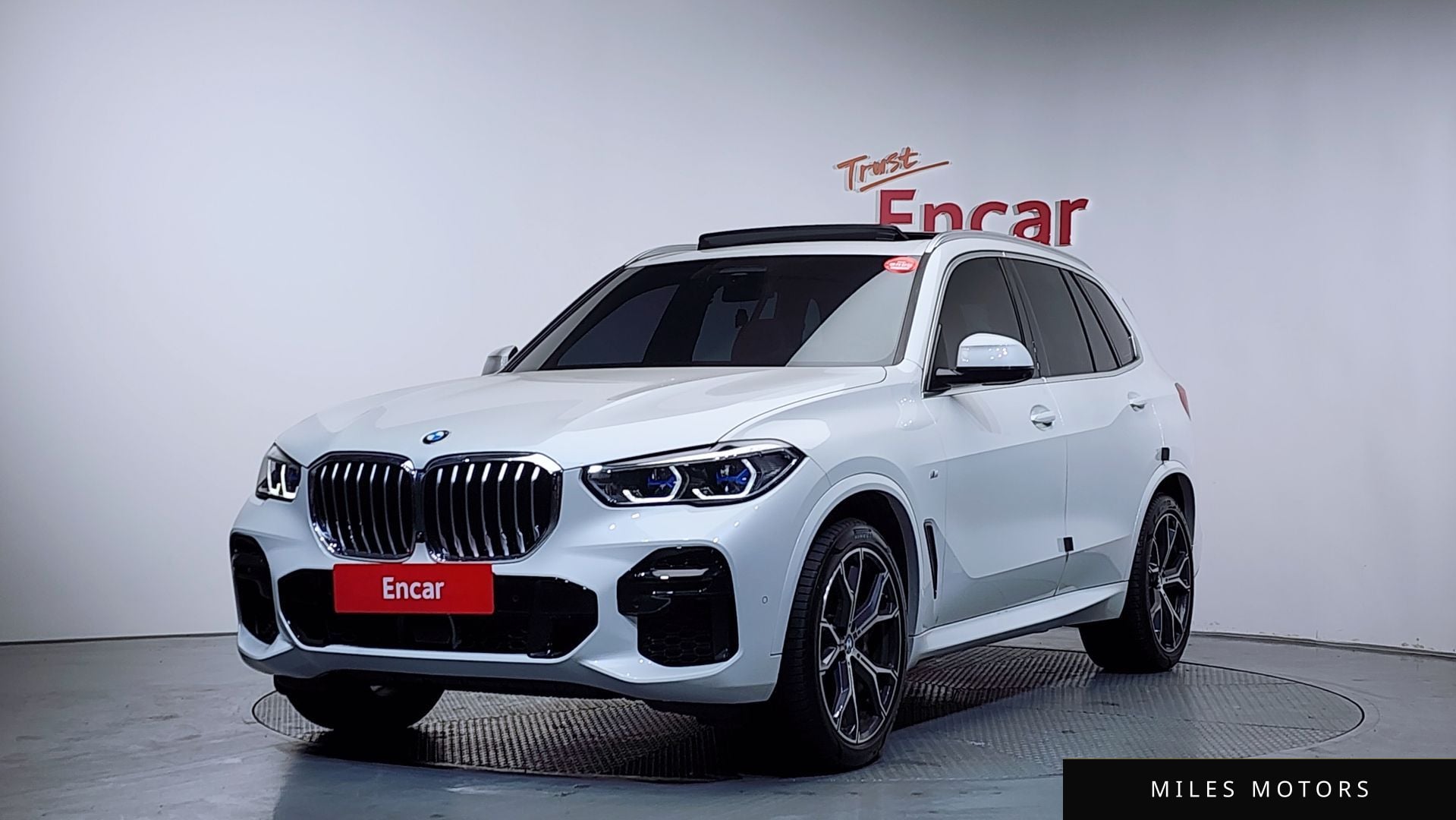 BMW X5 (G05) 2022 — фото 1 из 12