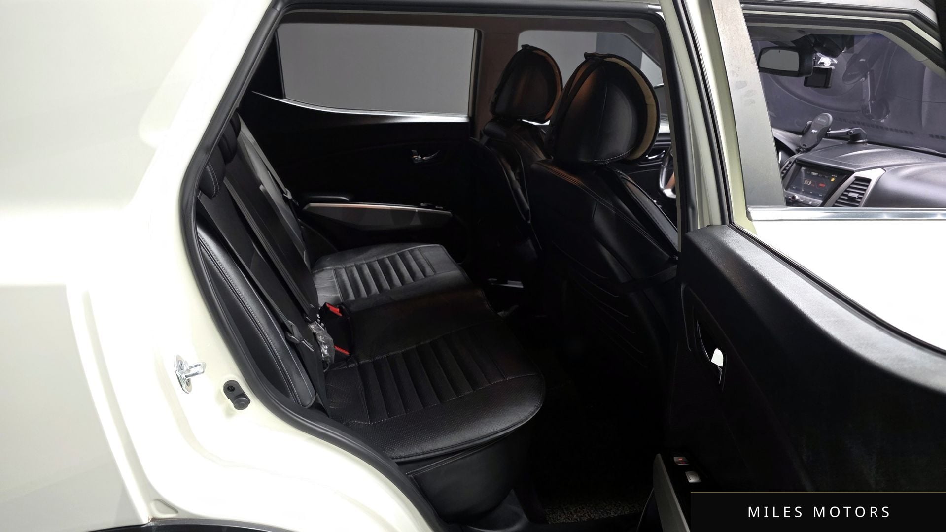 KG Mobility Tivoli 2015 — миниатюра 18