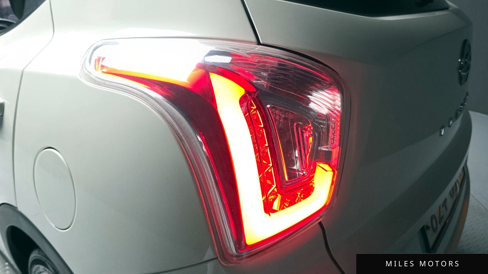 KG Mobility Tivoli 2015 — миниатюра 9