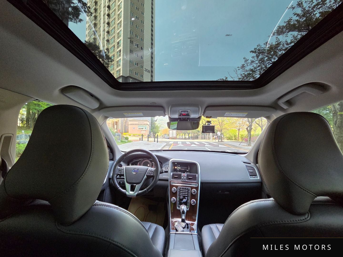 Volvo XC60 2017 — миниатюра 7