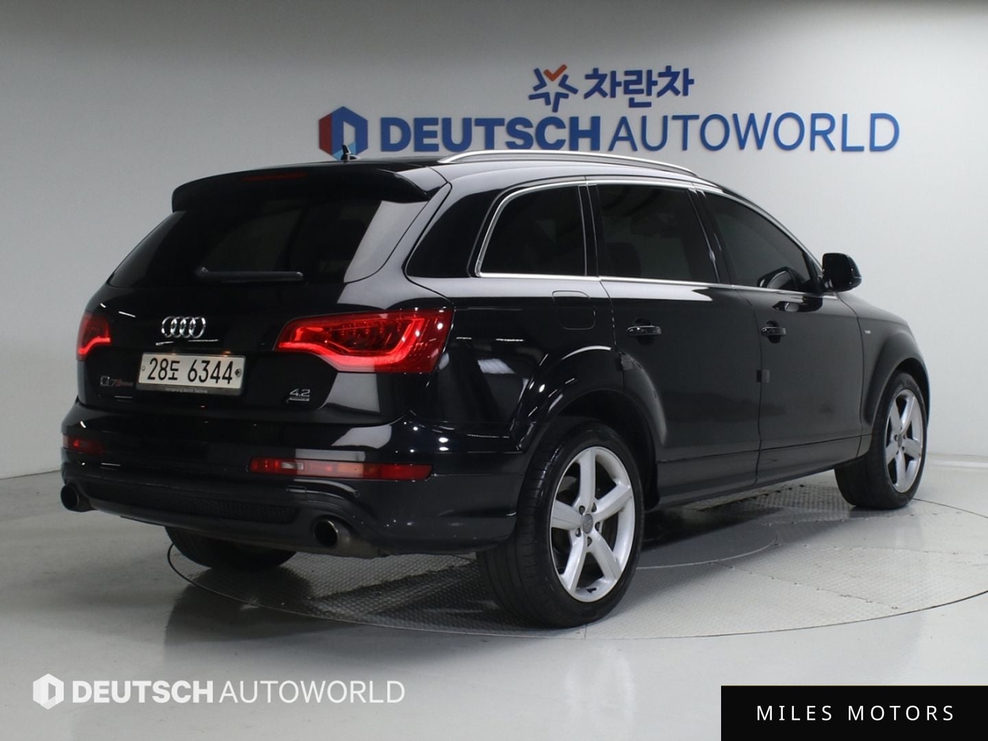 Audi Q7 2010 — миниатюра 2
