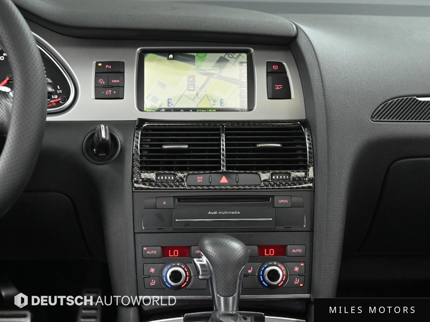 Audi Q7 2010 — миниатюра 10